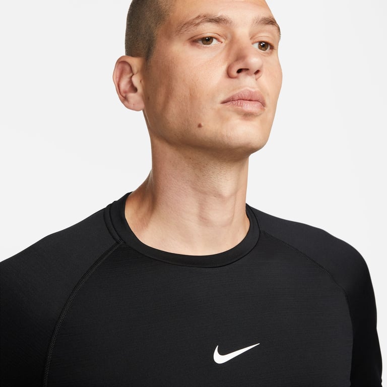 Футболка с длинным рукавом Nike Pro Warm (FB7982010) - фото