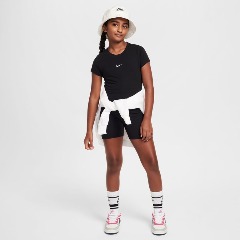 Футболка Nike Sportswear (HF7010010) - фото