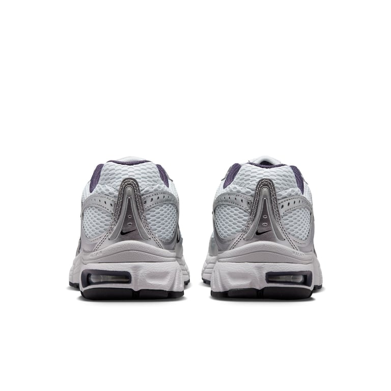 Кросівки Nike Air Max Moto 2K (HQ2056013) - фото
