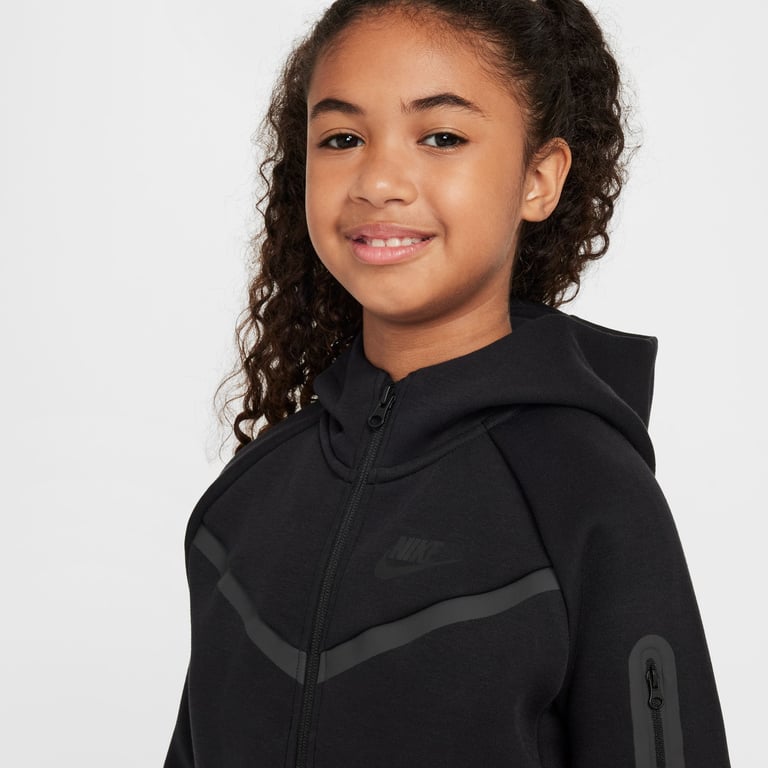 Толстовка Nike Sportswear Tech Fleece (HV8695010) - фото