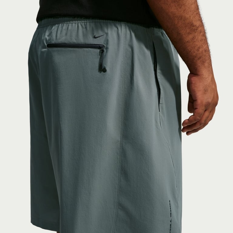 Шорти Nike Tech Helios Dri-FIT (IF1304303) - фото