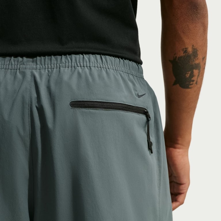 Шорти Nike Tech Helios Dri-FIT (IF1304303) - фото