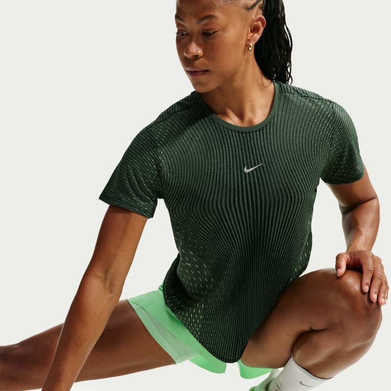 Футболка Nike Swift Aero-FIT (IH8114014) - фото