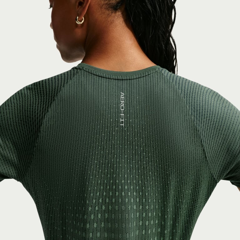 Футболка Nike Swift Aero-FIT (IH8114014) - фото