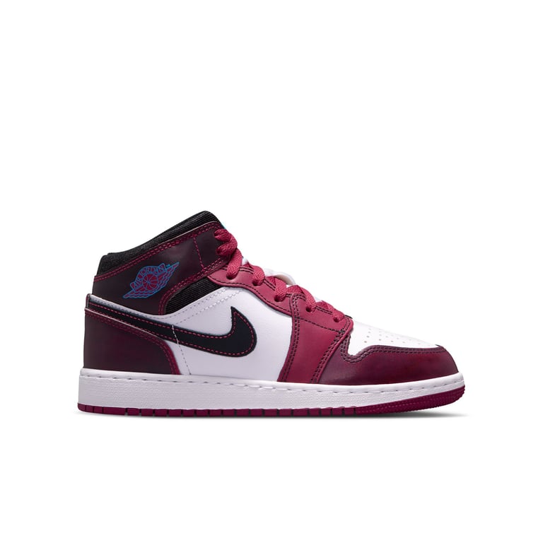 Кеди Air Jordan 1 Mid SE (IO2066600) - фото