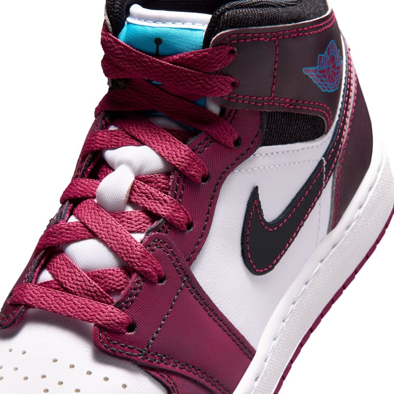Кеди Air Jordan 1 Mid SE (IO2066600) - фото