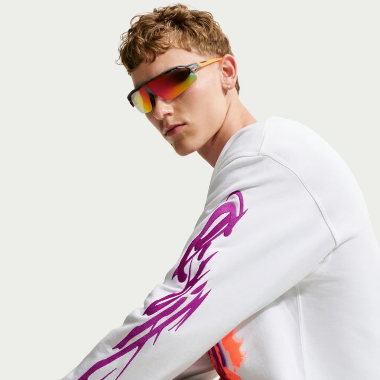 Футболка Nike "Your Message Here" (IQ7000100) - фото