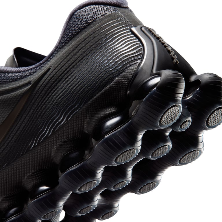 Кросівки Nike Air Liquid Max (IQ7635004) - фото