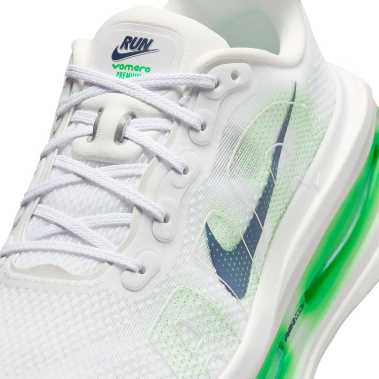 Кросівки Nike Vomero Premium (HQ2050102) - фото