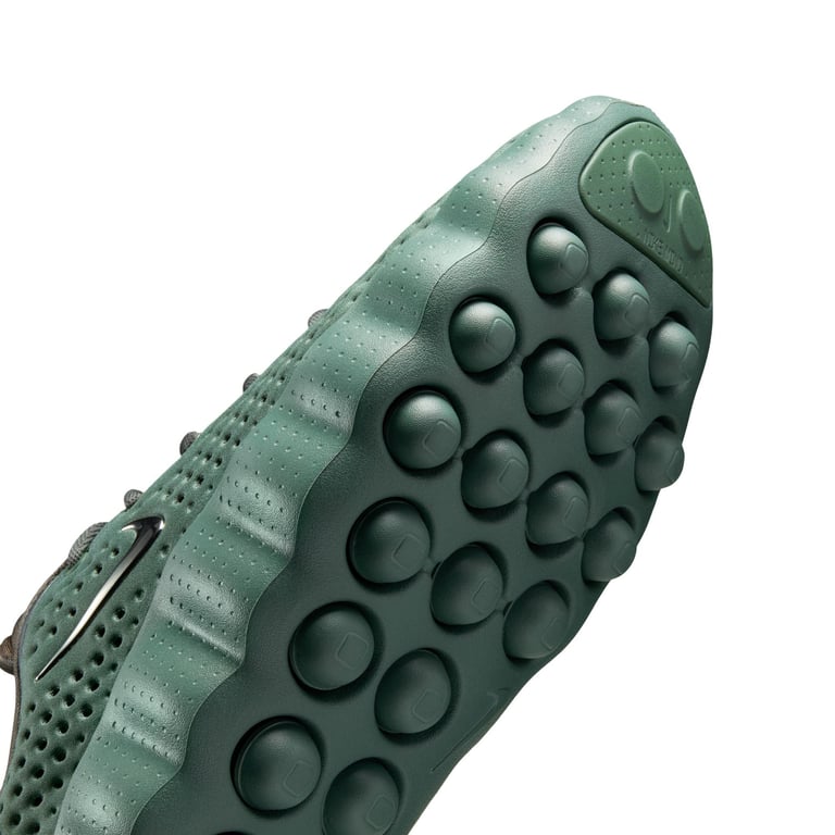 Кросівки Nike Mind 002 (HQ4308300) - фото