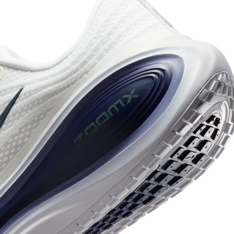Кросівки Nike Vomero Plus (HV8150109) - фото