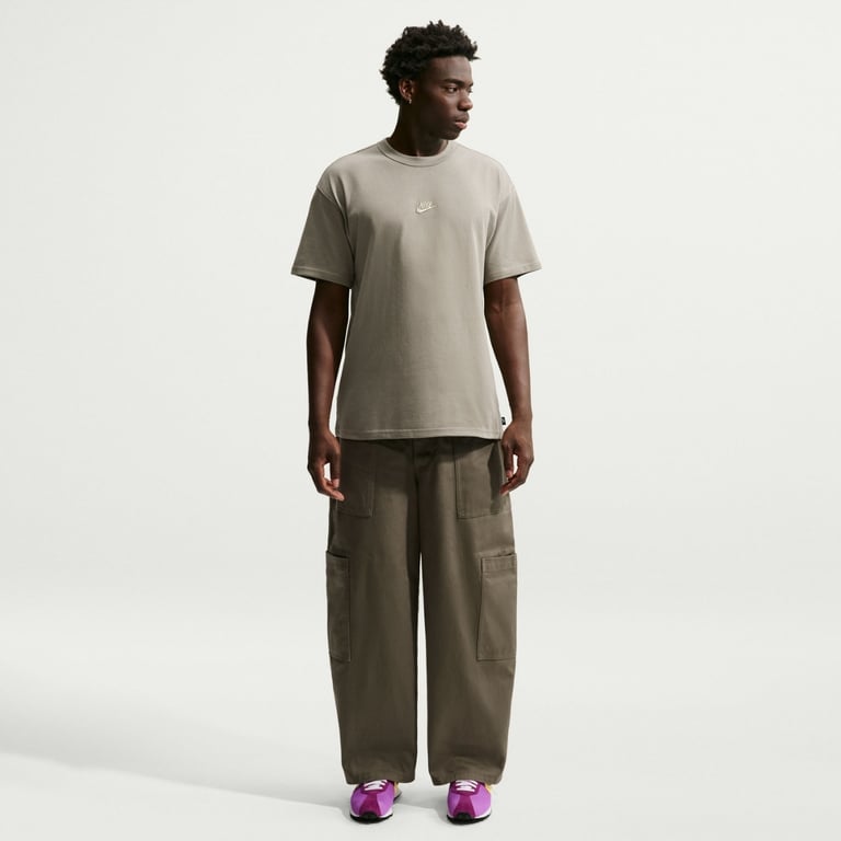 Футболка Nike Sportswear Premium Essentials (IH1121320) - фото