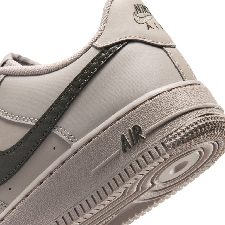 Кеди Nike Air Force 1 Tech Essential (IM7662002) - фото