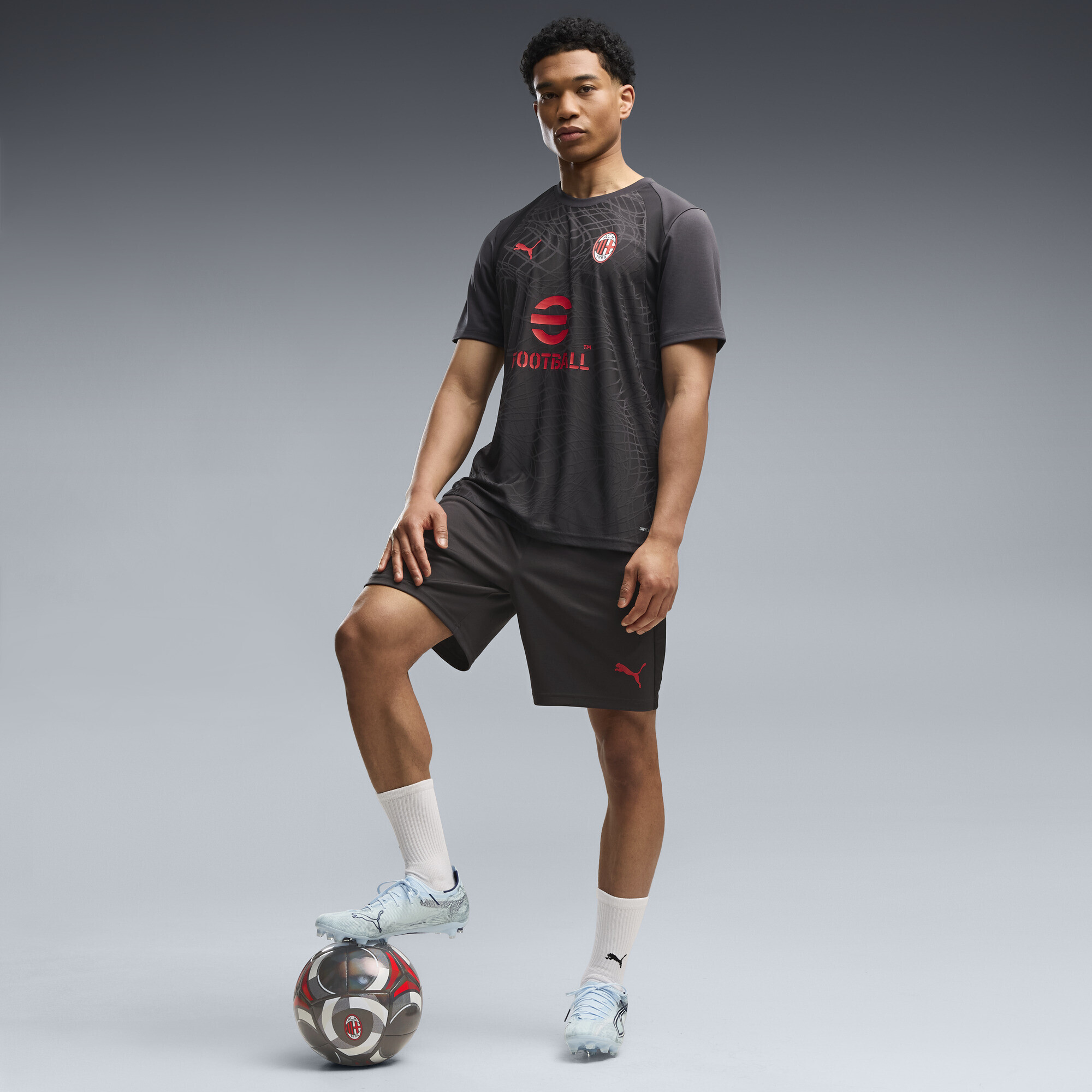 Футболка Puma AC Milan Training Jersey (78663920) - фото