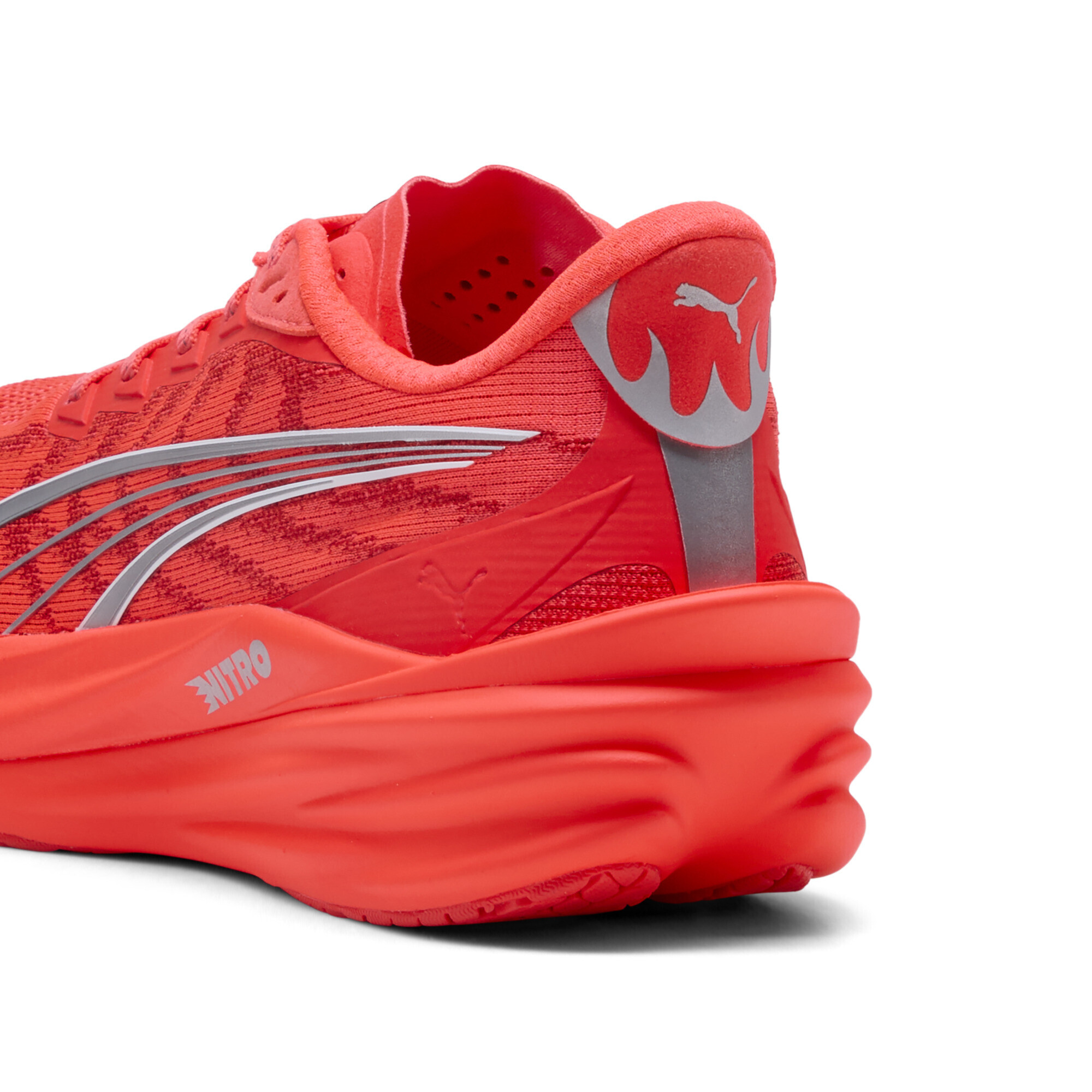 Кросівки Puma Deviate Nitro 4 (31212319) - фото