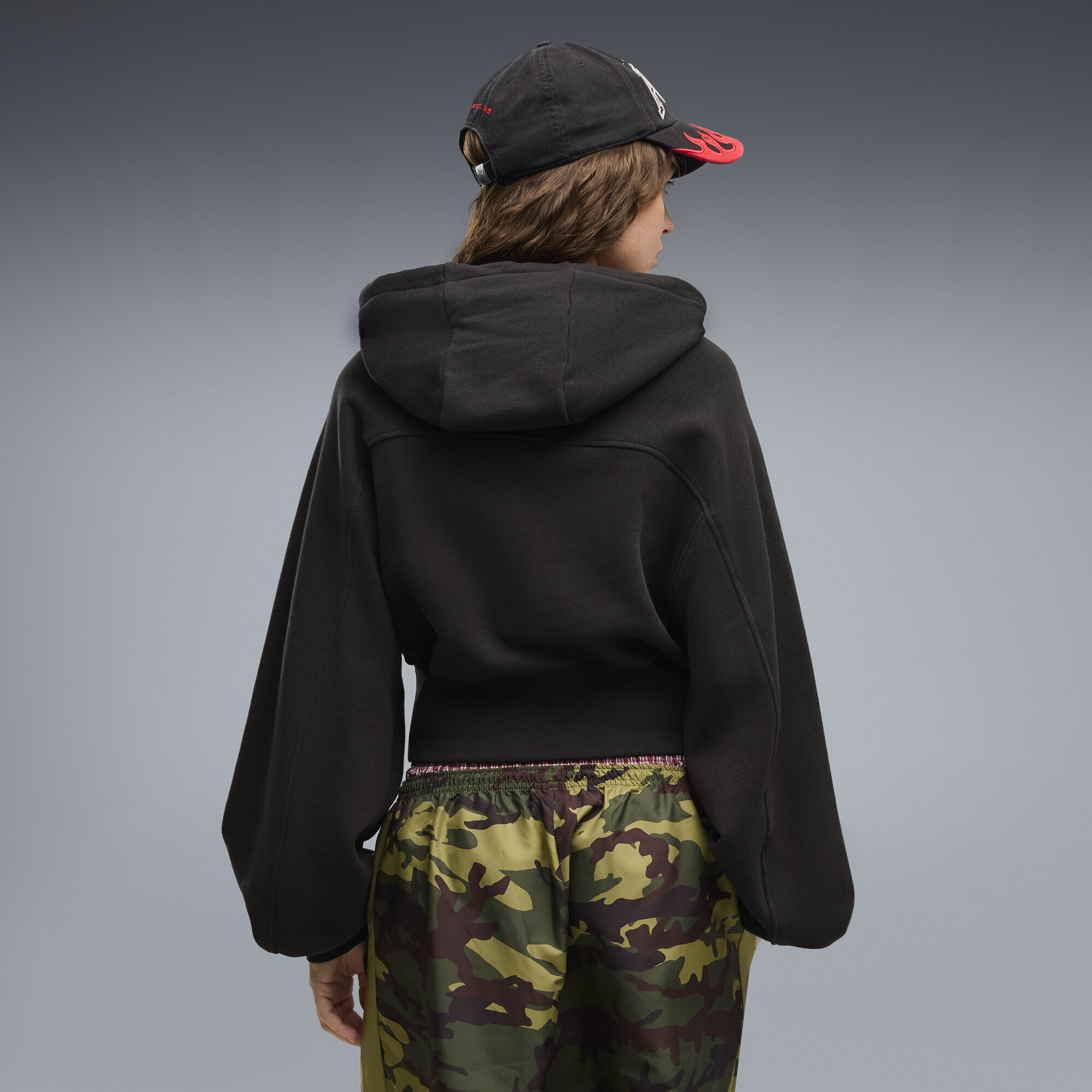 Толстовка Puma Ess Cropped Balloon Sleeve (63667101) - фото
