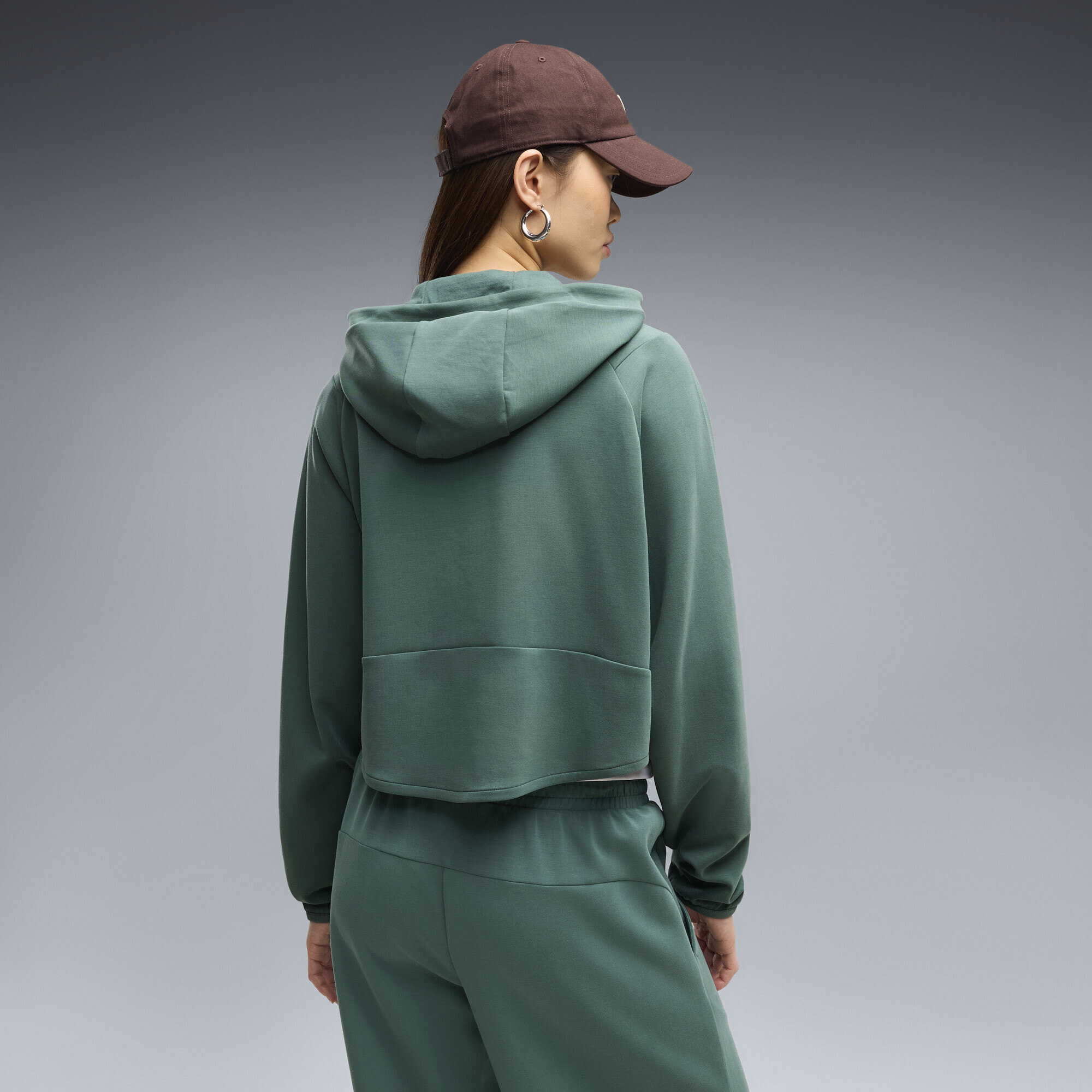 Толстовка Puma Pumatech Sense Relaxed (69403569) - фото