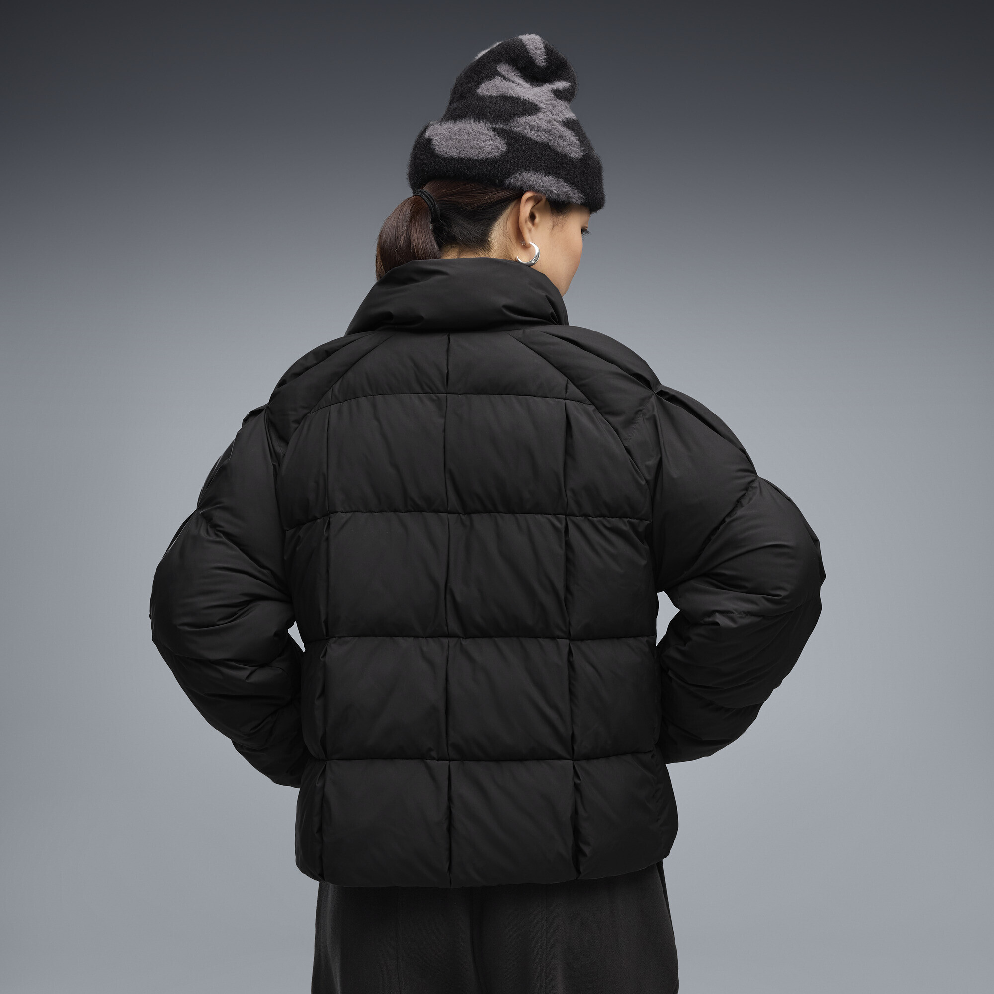 Куртка Puma T7 Pleat Relaxed Puffer (63714401) - фото