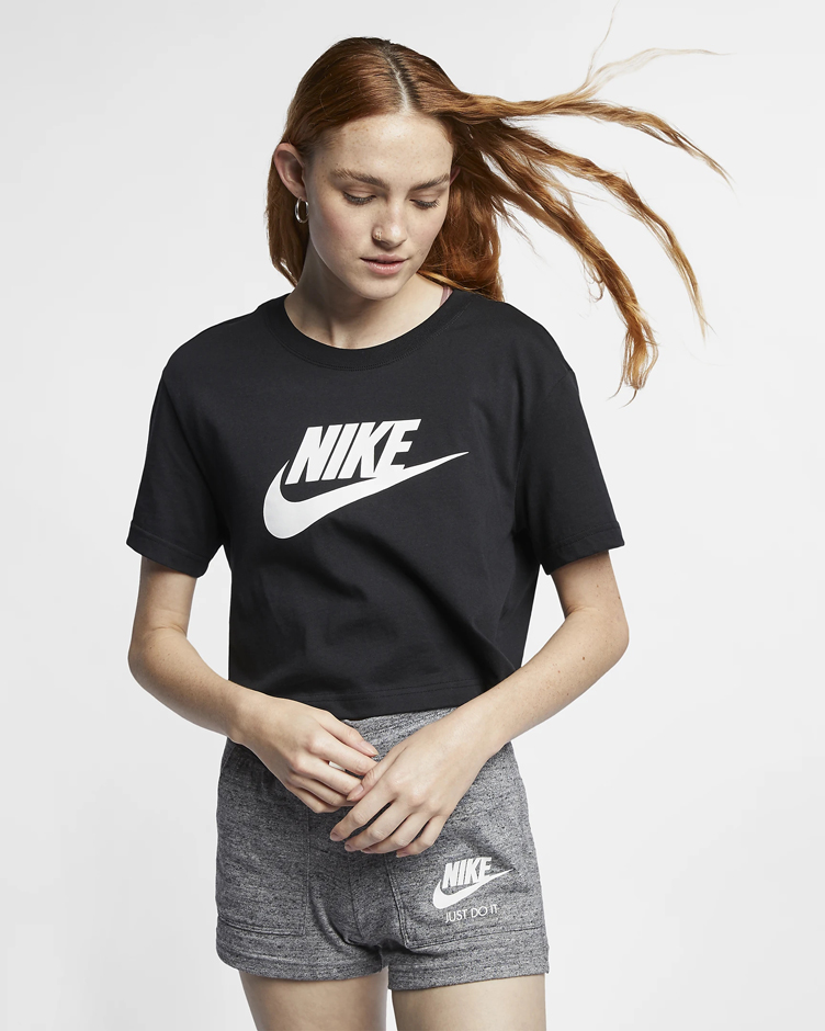 Футболка Nike W Nsw Tee Essntl Crp Icn Ftra (BV6175010) - фото