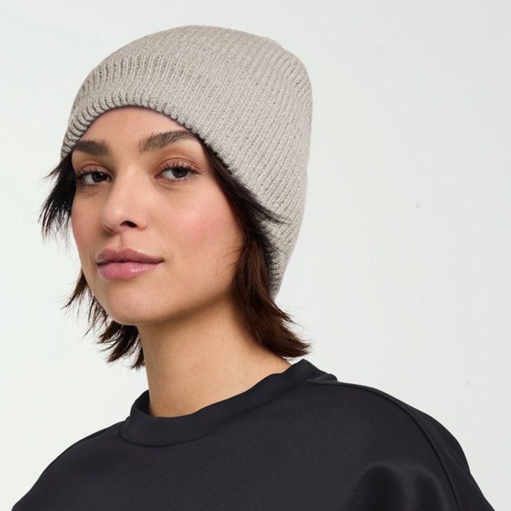 Шапка Jack Wolfskin Fuzzy (A65238_A0056) - фото