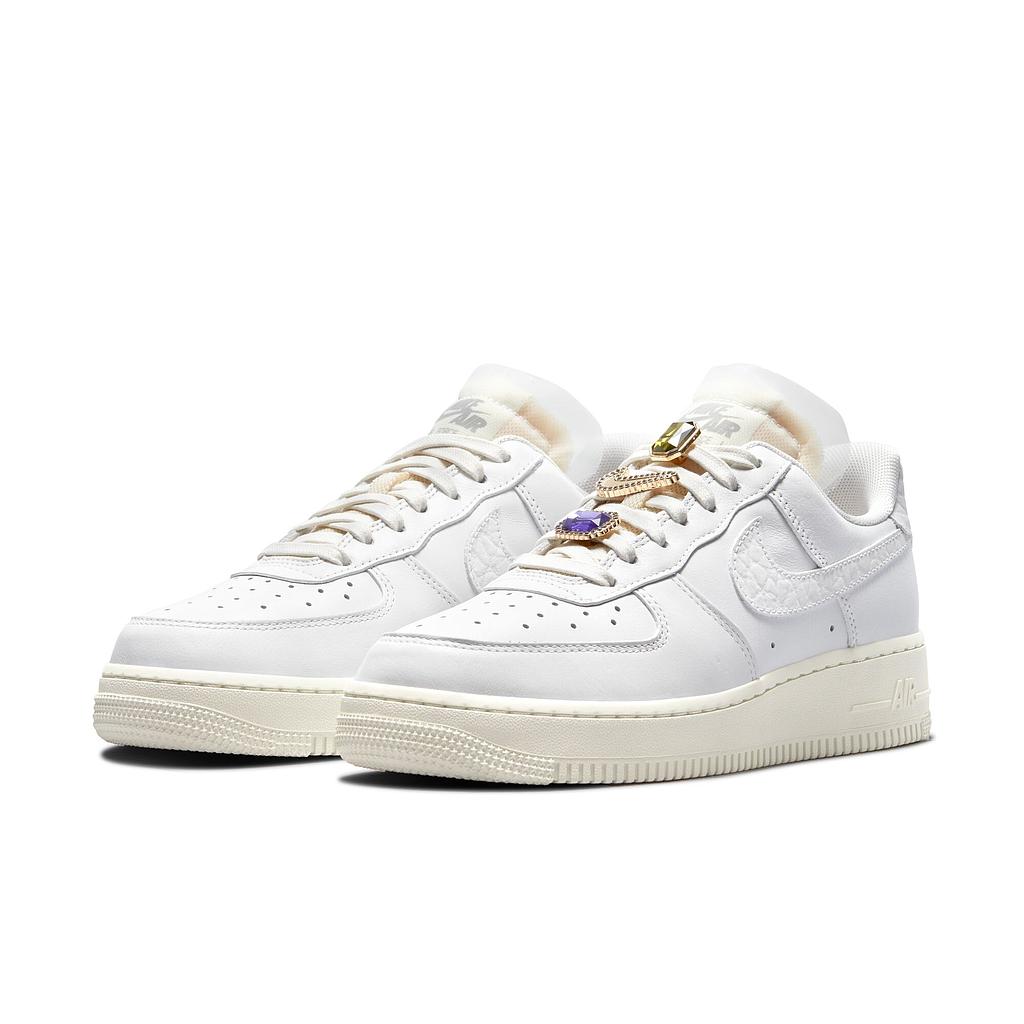 Кросівки Nike Air Force 1 Low Premium (DN5463100) - фото