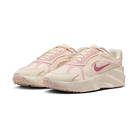 Кросівки Nike Aura Edge (HQ7025100)