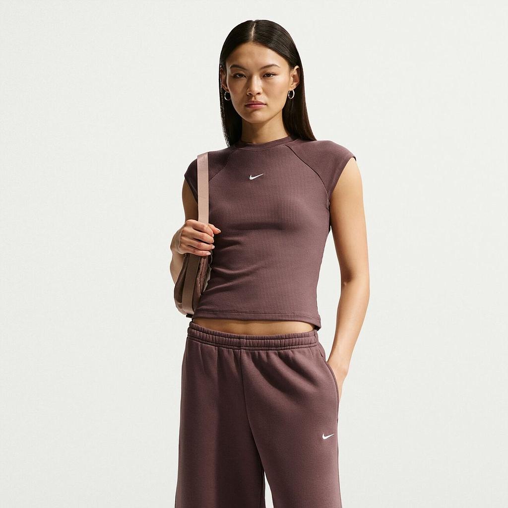 Футболка Nike Sportswear Chill Knit Tight Short-Sleeve Ribbed (IF0242502) - фото