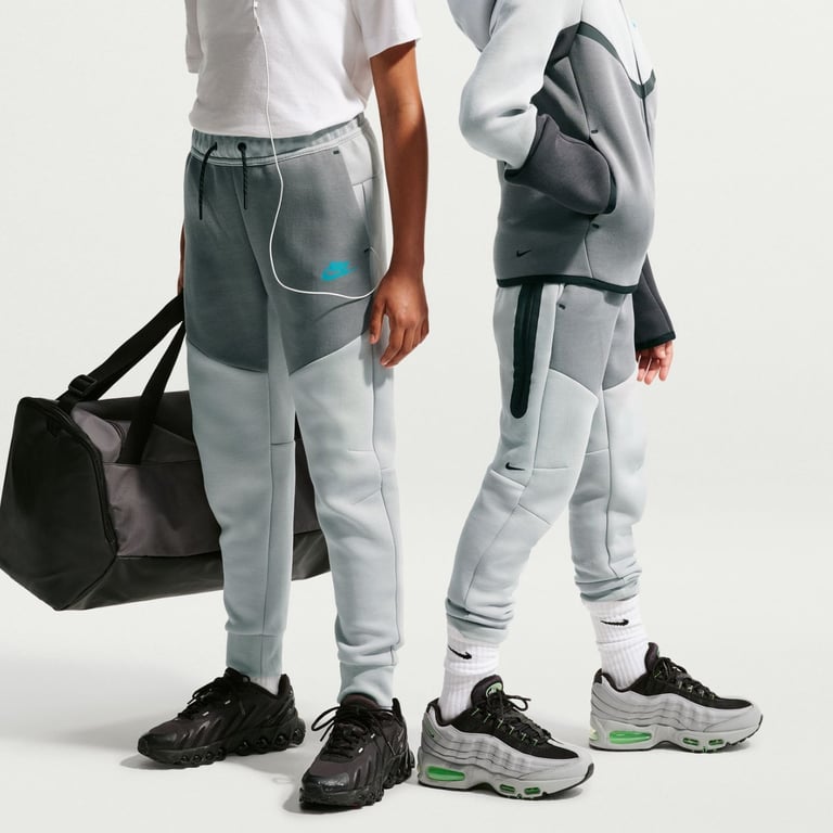 Штани Nike Sportswear Tech Fleece (HV5869016) - фото